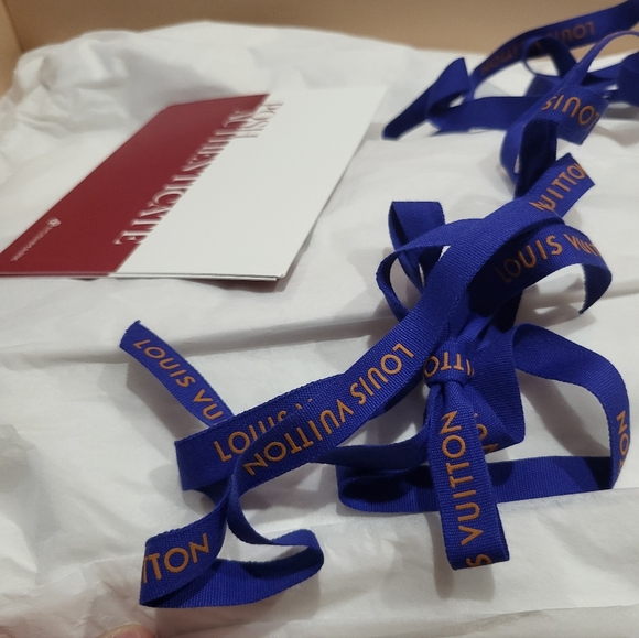 Louis Vuitton Graceful PM Brand New without Tags - Picture 6 of 16